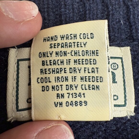 EUC Men's L.L. BEAN 100% Wool Shetland Crewneck Sweater Navy | Size XLR - Picture 7 of 7